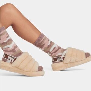 white cream and brown women’s fluff yeah ugg slippers US 7.5